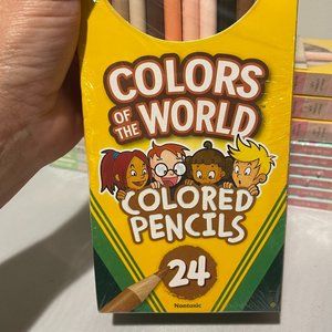 NEW Crayola Colored Pencils 24 Pencils Nontoxic Teachers Students Art Drawing